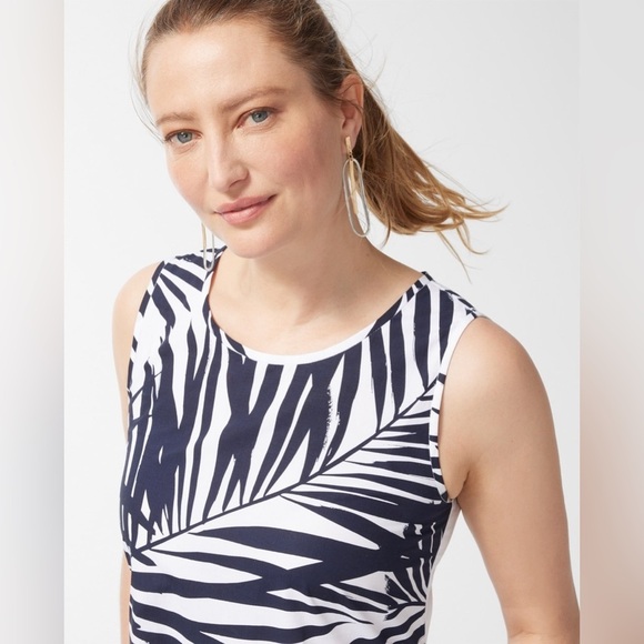 Chico’s Palm Print Back Tier Mini Dress in Navy and White, size 0.5/US 6, NWT! - Picture 5 of 11